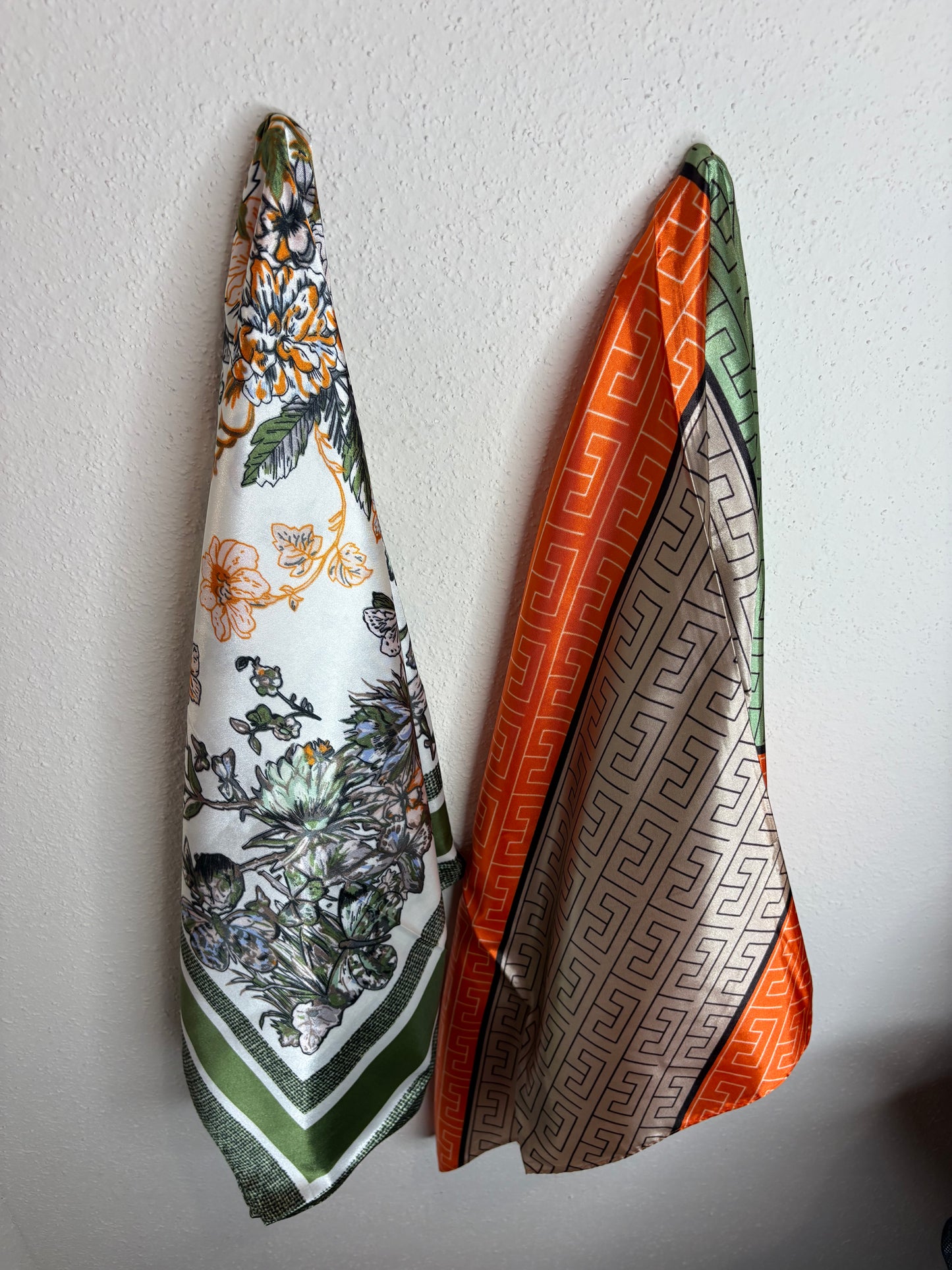 Silky headscarf’s