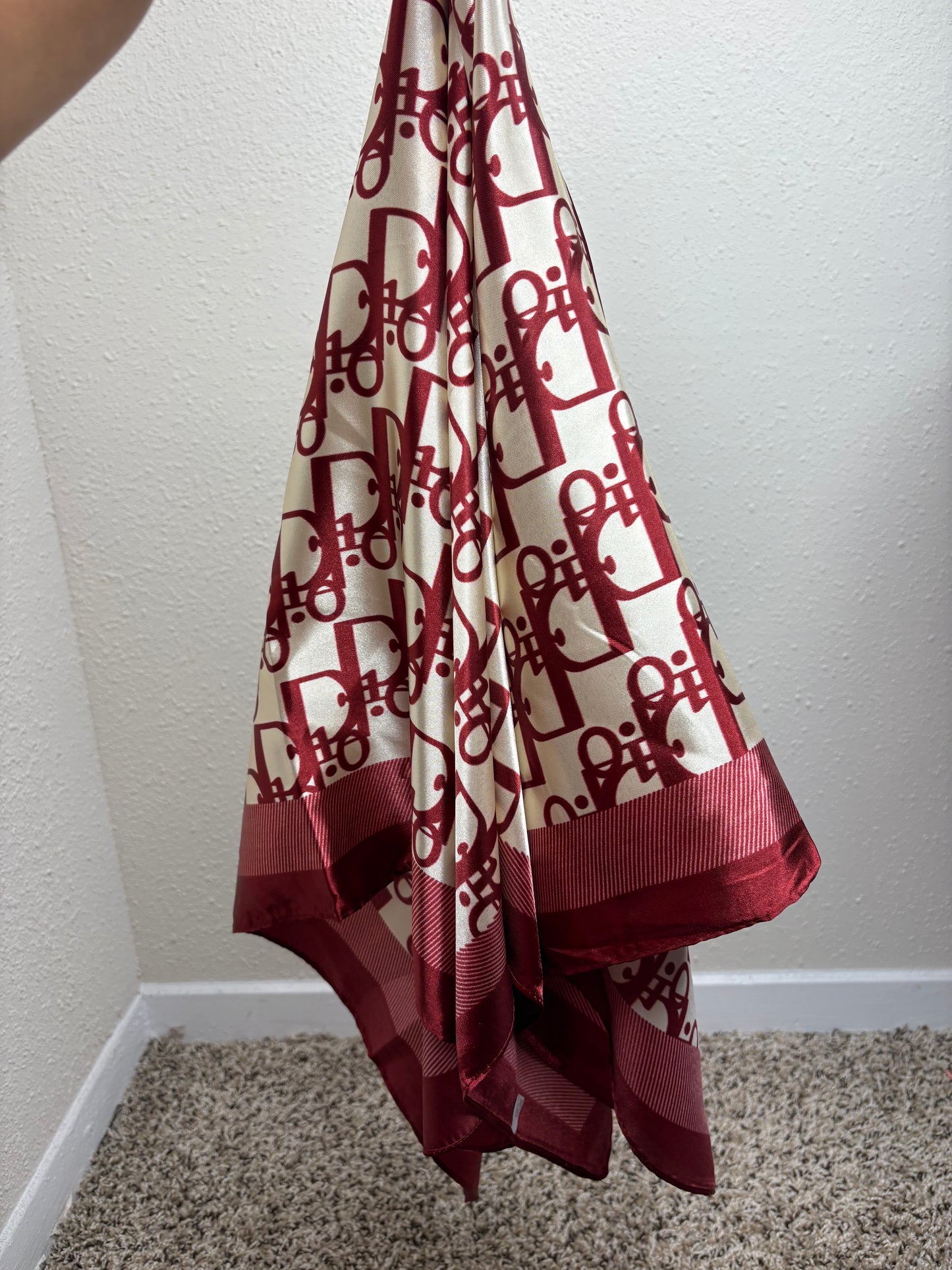 Silky headscarf’s